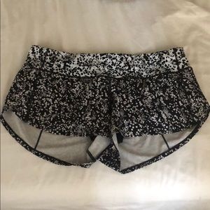 Lululemon Speed Up Short 2.5” Size 8